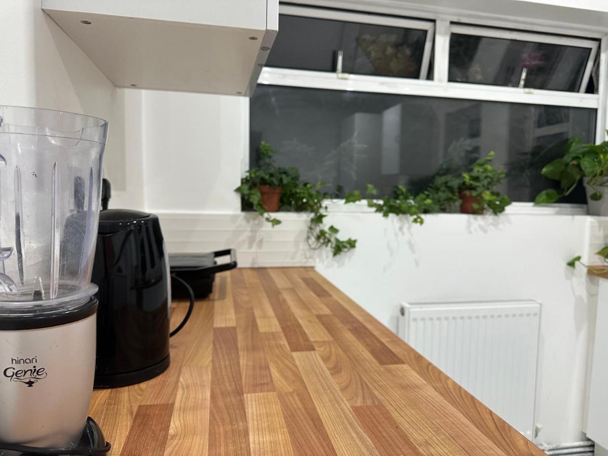 Luxury Apartment On Anfield Ливърпул Екстериор снимка