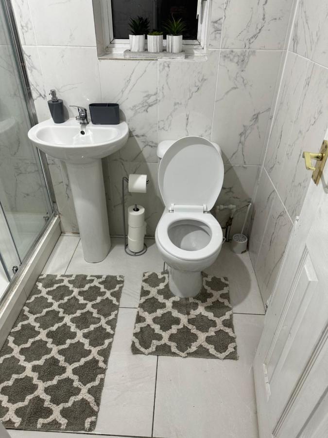 Luxury Apartment On Anfield Ливърпул Екстериор снимка
